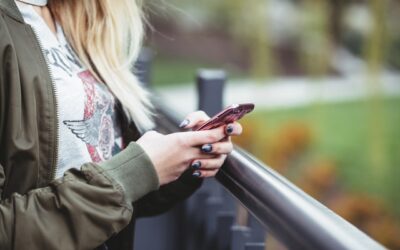 NAVIGATING SOCIAL ANXIETY: TOOLS FOR BUILDING CONFIDENCE